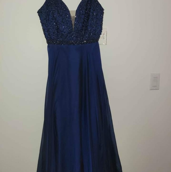 Navy Blue Grad Dress - Picture 2 of 6